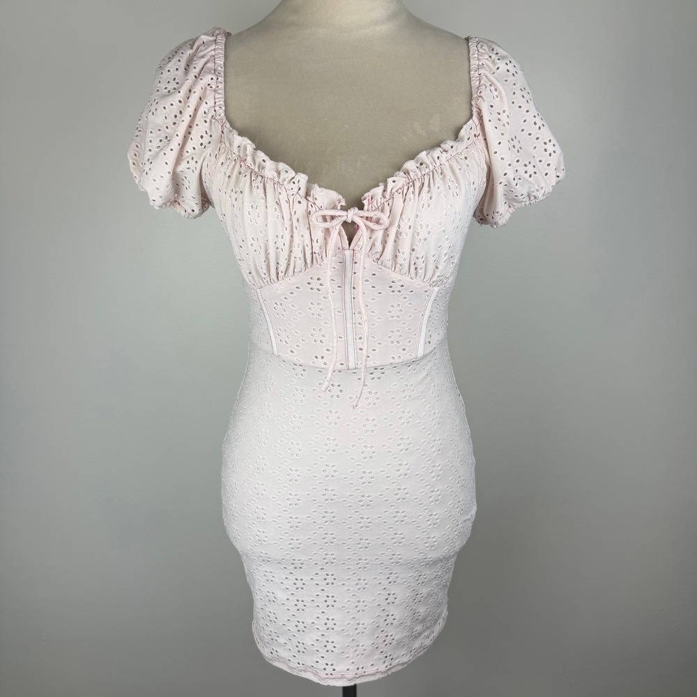Windsor Light Pink Eyelet Milkmaid Mini Dress Puff Sleeve Corset Style Sz Small